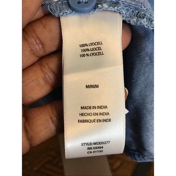 BeachLunchLounge Denim Dress Women Sz. Medium  NWT Blue Beachy  Coverup Boho - Picture 5 of 6